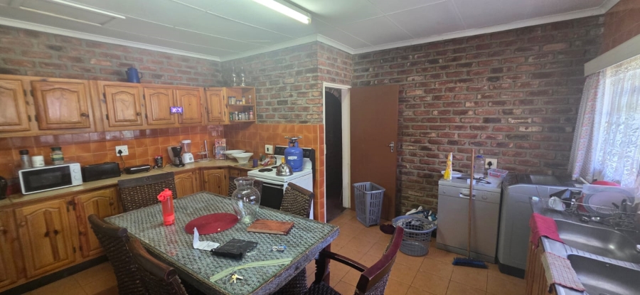4 Bedroom Property for Sale in Potchefstroom Rural North West